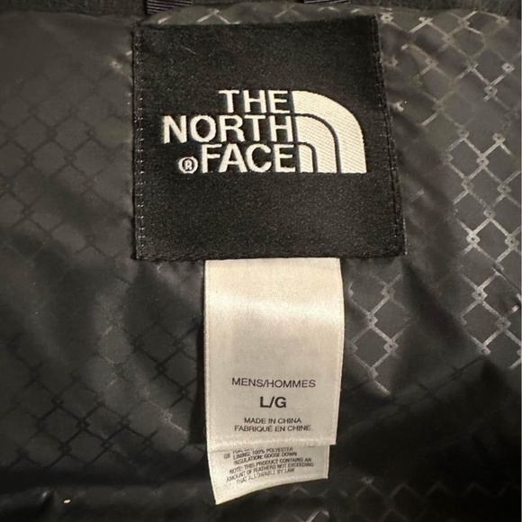 North Face McMurdo Parka Jacket - Picture 3 of 4